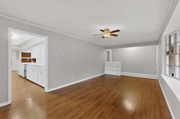 2522 Pinebluff Drive, Dallas, TX 75228