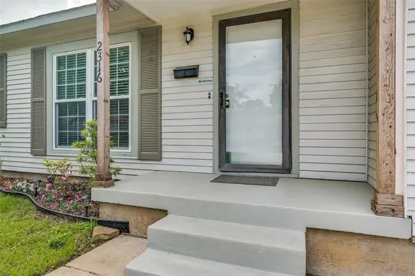 2316 Cunningham Street, Irving, TX 75062