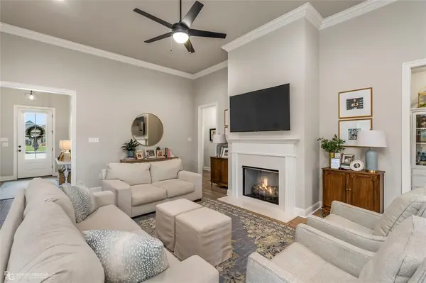 459 Blanchard Loop, Bossier City, LA 71111