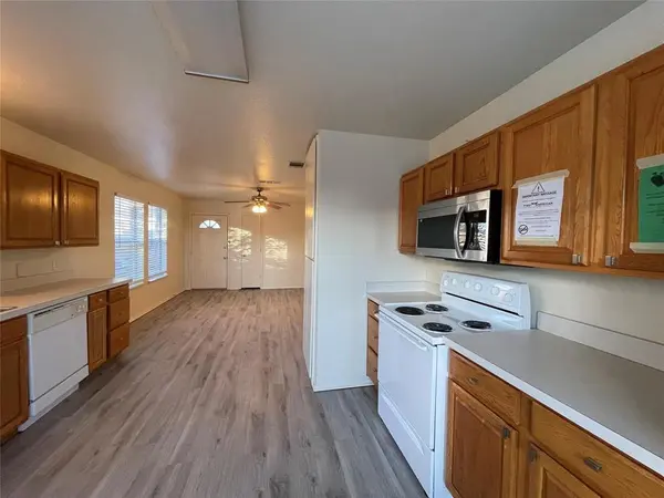 121 Cambridge Drive #3, Saginaw, TX 76179