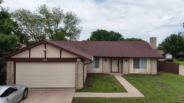 2838 Padre Lane, Grand Prairie, TX 75052