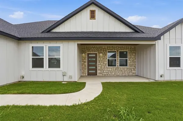 532 Highview Court, Godley, TX 76044