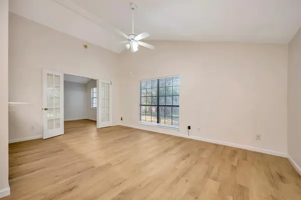 4745 Rose Of Sharon Lane, Fort Worth, TX 76137