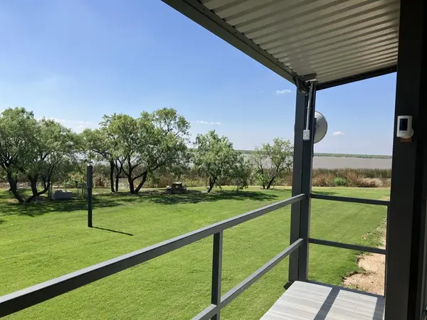 698 Blue Cat Boulevard, Haskell, TX 79521