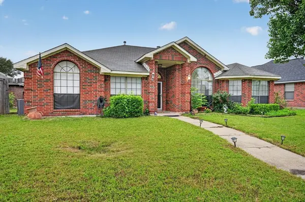 1701 Briargrove Drive, Mesquite, TX 75181