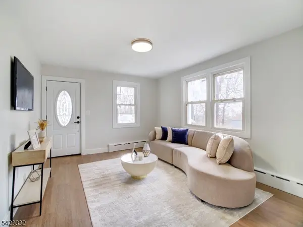 7 Adams Ave, Victory Gardens Boro, NJ 07801