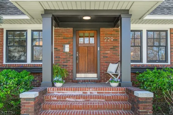 229 Watchung Ave, Montclair Twp., NJ 07043