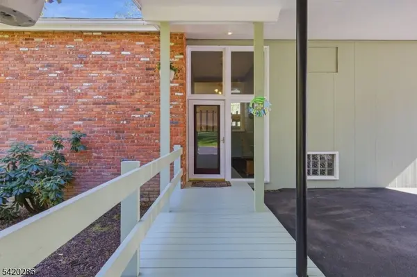 9 Springtown Rd, Readington Twp., NJ 08889