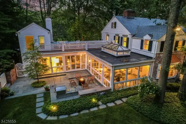 21 Hardwell Rd, Millburn Twp., NJ 07078