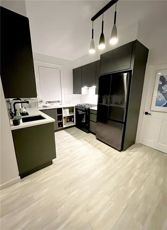 91-26 85th RD, Woodhaven, NY 11421