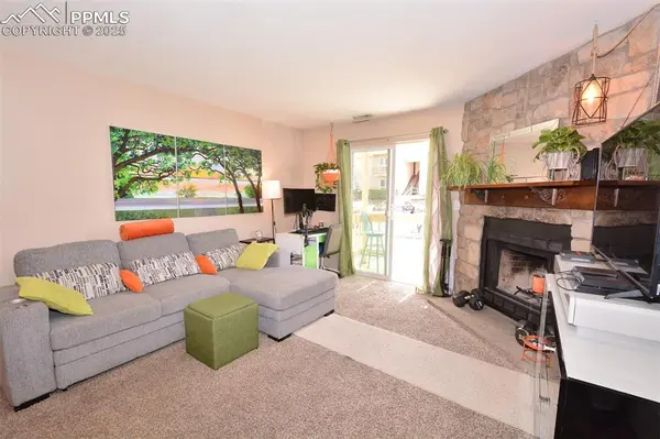 846 Tenderfoot Hill RD #104, Colorado Springs, CO 80906