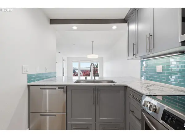 520 SE COLUMBIA RIVER DR #311, Vancouver, WA 98661