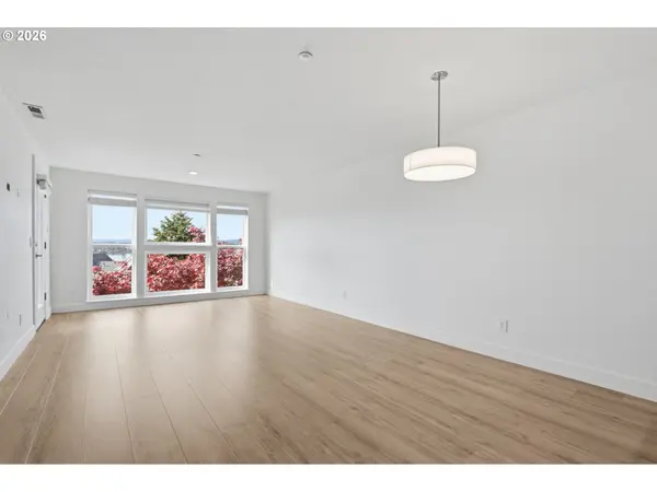 520 SE COLUMBIA RIVER DR #311, Vancouver, WA 98661