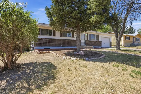 2240 Sumter DR, Colorado Springs, CO 80910