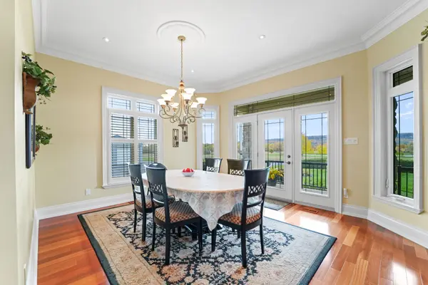 5431 Appleby Line, Burlington, ON L7M 0P3