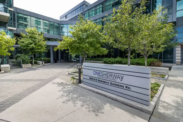 205 Sherway Gardens RD #111, Toronto W08, ON M9C 0A5