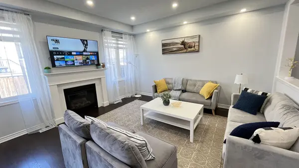 325 Trudeau DR E, Milton, ON L9T 8Y7