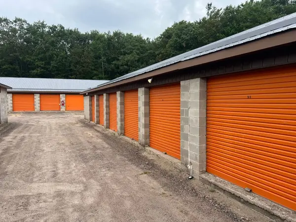 1711 Winhara RD, Bracebridge, ON P1P 1R1