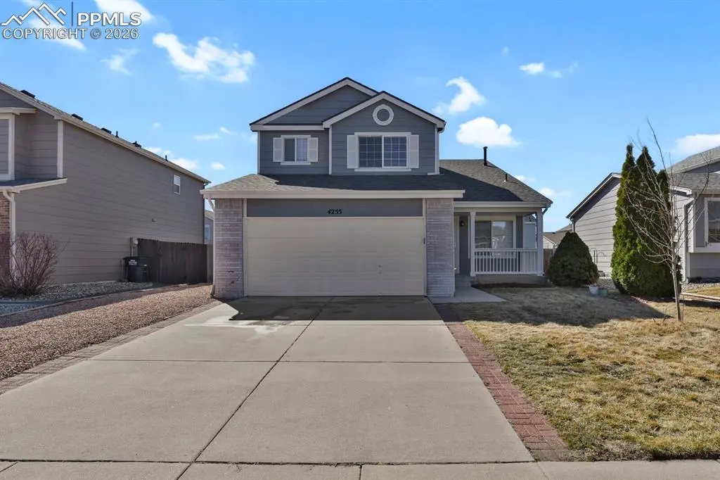 4255 Gracewood DR, Colorado Springs, CO 80920