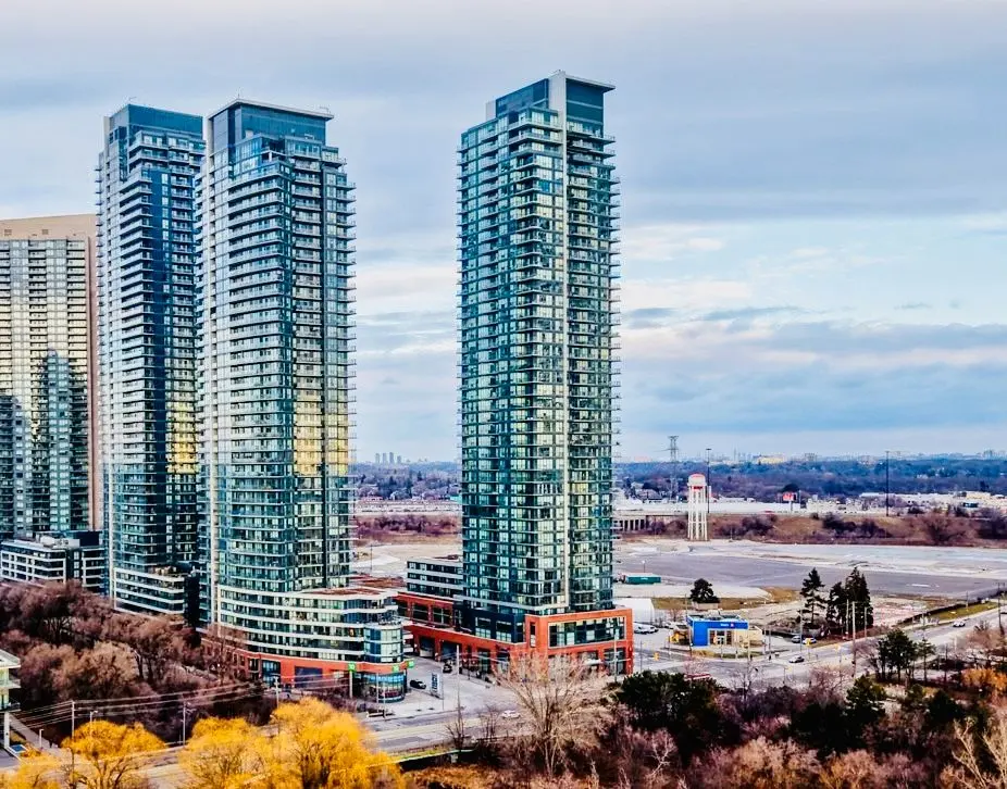 2200 Lakeshore BLVD W #2309, Toronto W06, ON M8V 1A4