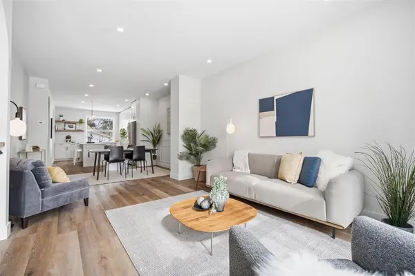 973 Warsaw AVE, Winnipeg, MB R3M 1C1