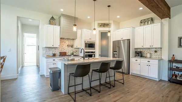 1100 County Road 337, Glen Rose, TX 76043