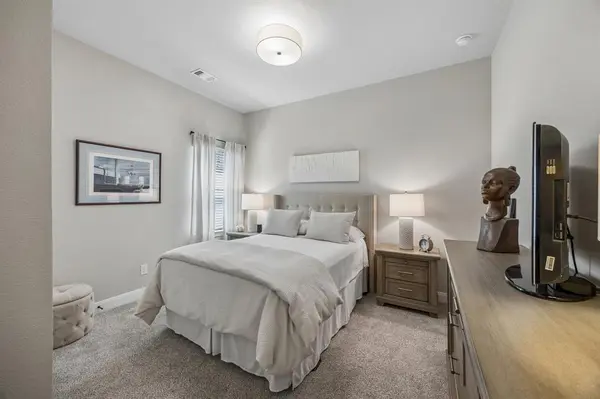 2902 Neidman Drive, Mansfield, TX 76063