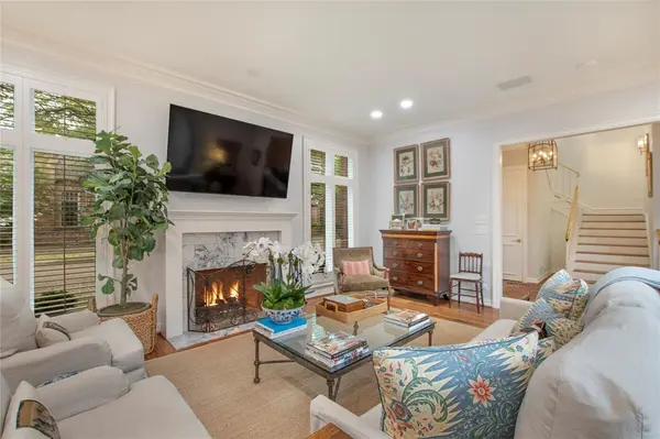 7615 Marquette Street, Dallas, TX 75225