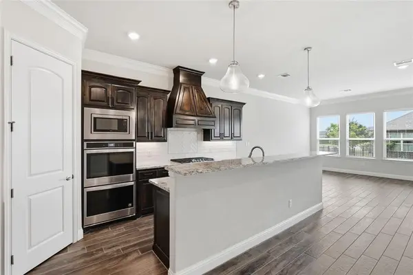 900 Pate Street, Granbury, TX 76048