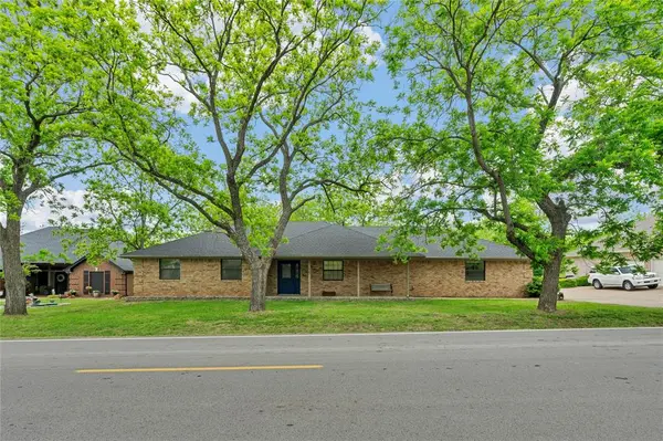 9616 Monticello Drive, Granbury, TX 76049