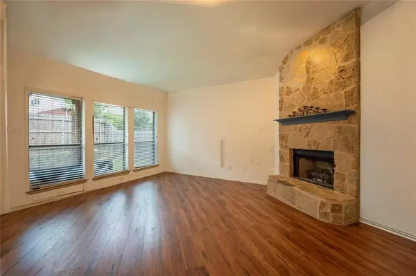 8132 Black Ash Drive, Fort Worth, TX 76131