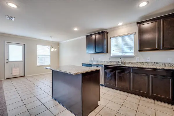 1420 Rivers Creek Lane, Little Elm, TX 75068