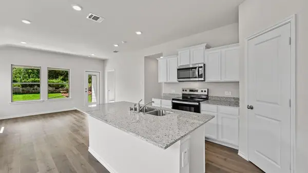 1643 Blaire Drive, Tyler, TX 75702