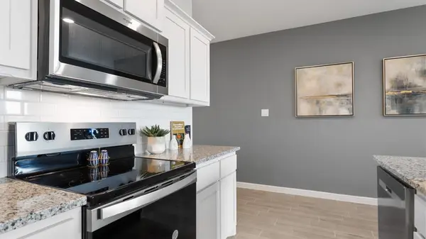 9724 MCCLANE FARM Drive, Fort Worth, TX 76036