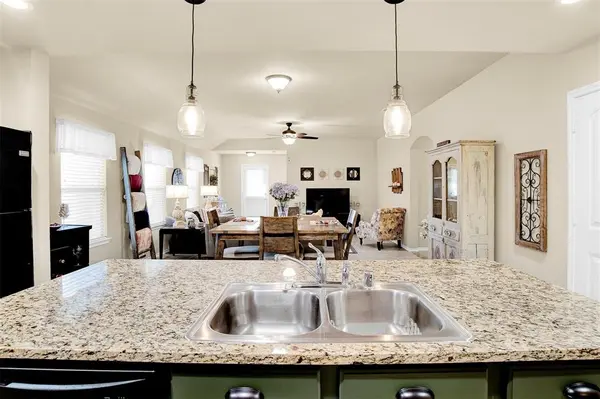 1405 Diamond Court, Princeton, TX 75407