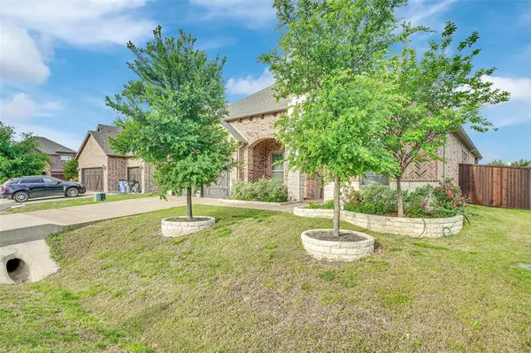 1816 Doves Landing Lane, Wylie, TX 75098