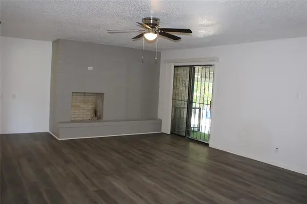 2730 King Cole Drive, Dallas, TX 75216