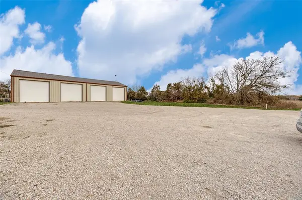 15602 State Highway 160, Blue Ridge, TX 75424