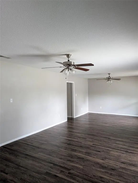 4804 Trail Lake Drive, Fort Worth, TX 76133