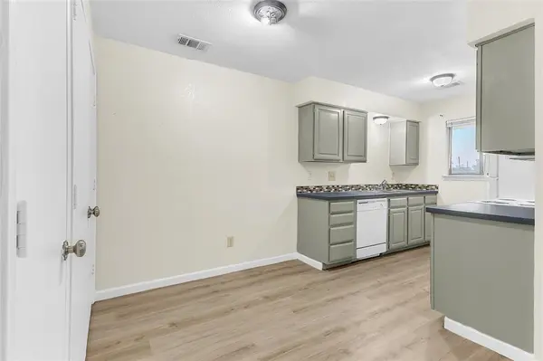 211 W Trinity Street #D, Forney, TX 75126