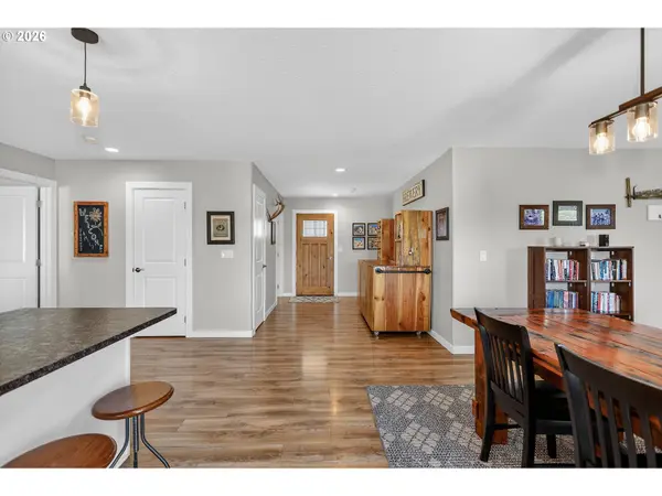 2325 E 16TH ST, The Dalles, OR 97058