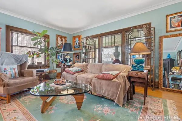 43 E Main AVE, Zeeland City, MI 49464