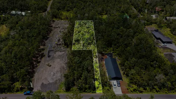 LIONA ST, Volcano, HI 96785