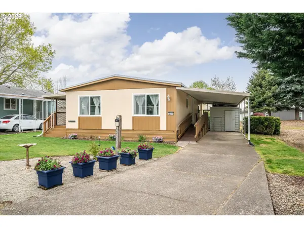 1400 CANDLELIGHT DR #200, Eugene, OR 97402