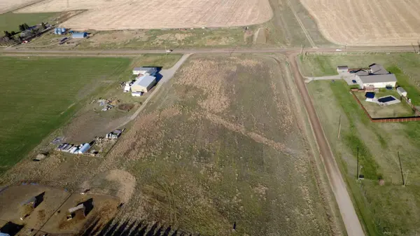 Lot 1, Block 5, Plan 1411120, Rural Warner No. 5 County Of, AB T0K 2S0