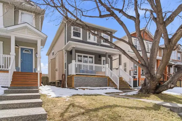 131 25 AVE NE, Calgary, AB T2E 1X9