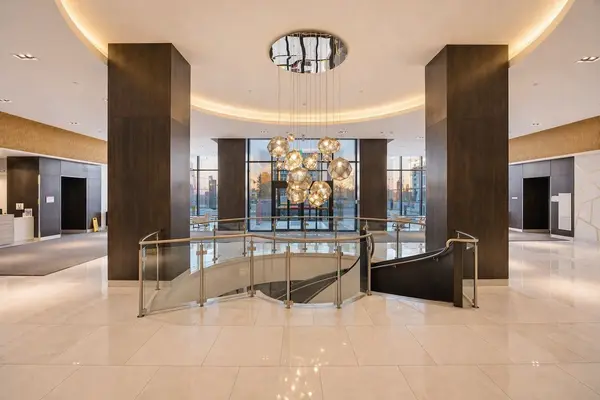 9000 Jane ST #1623, Vaughan, ON L4K 0M6