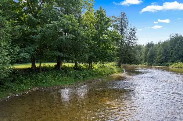 403123 Grey Road 4 RD, West Grey, ON N0G 1R0