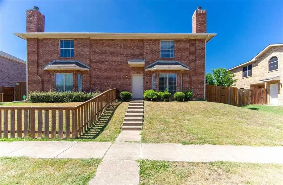 1953 Timber Oaks Drive, Garland, TX 75040