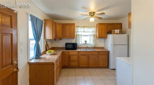 620 William AVE, Colorado Springs, CO 80905